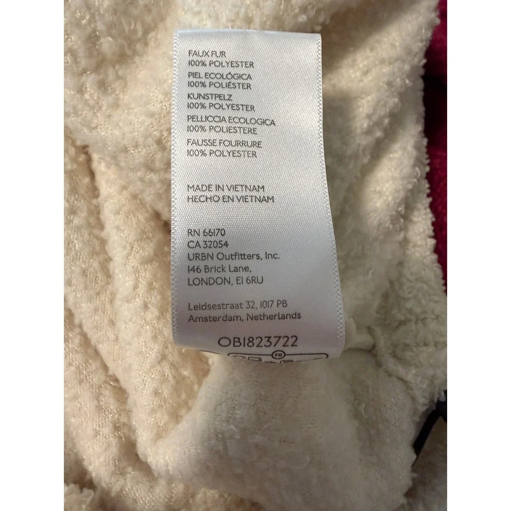 Standard Cloth‎ Urban Outfitters Cream Fleece Crewneck Sweatshirt Size Large